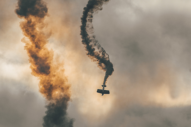 Spiraling plane crash